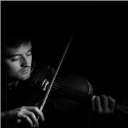 Violinista profesional con experiencia y titulación en Magisterio ofrece clases de violín y lenguaje musical para todos los niveles 🎶